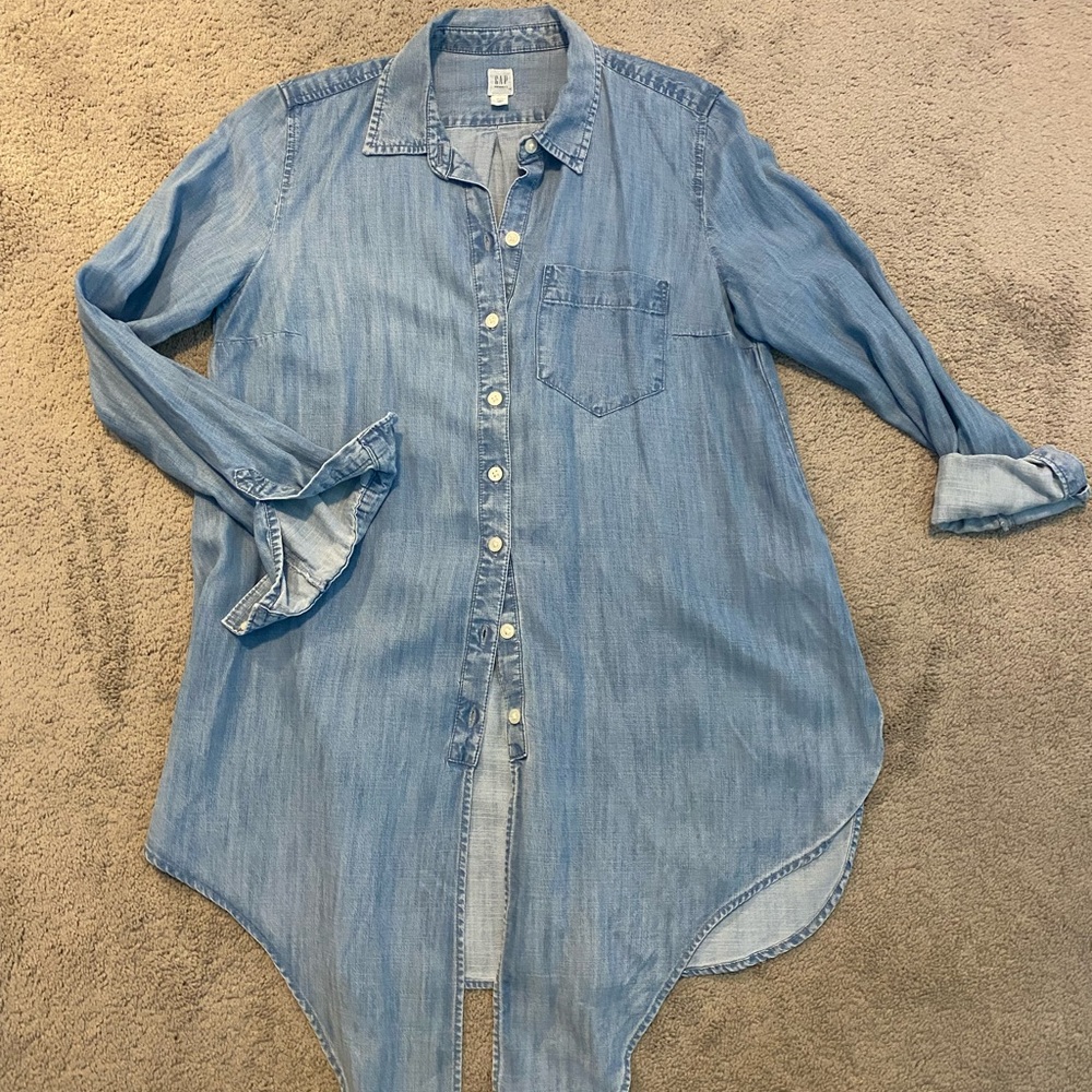 GAP Light Blue Maternity Chambray Shirt
